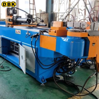 Máy uốn ống thủy lực 3D-1