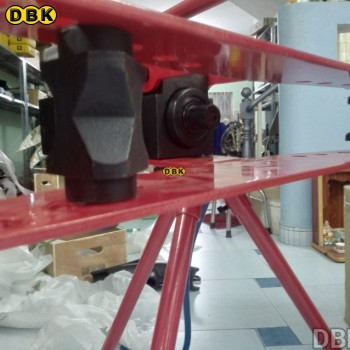 Máy uốn ống thủy lực chạy khí nén 13 tấn TLP HHW-2Q-2
